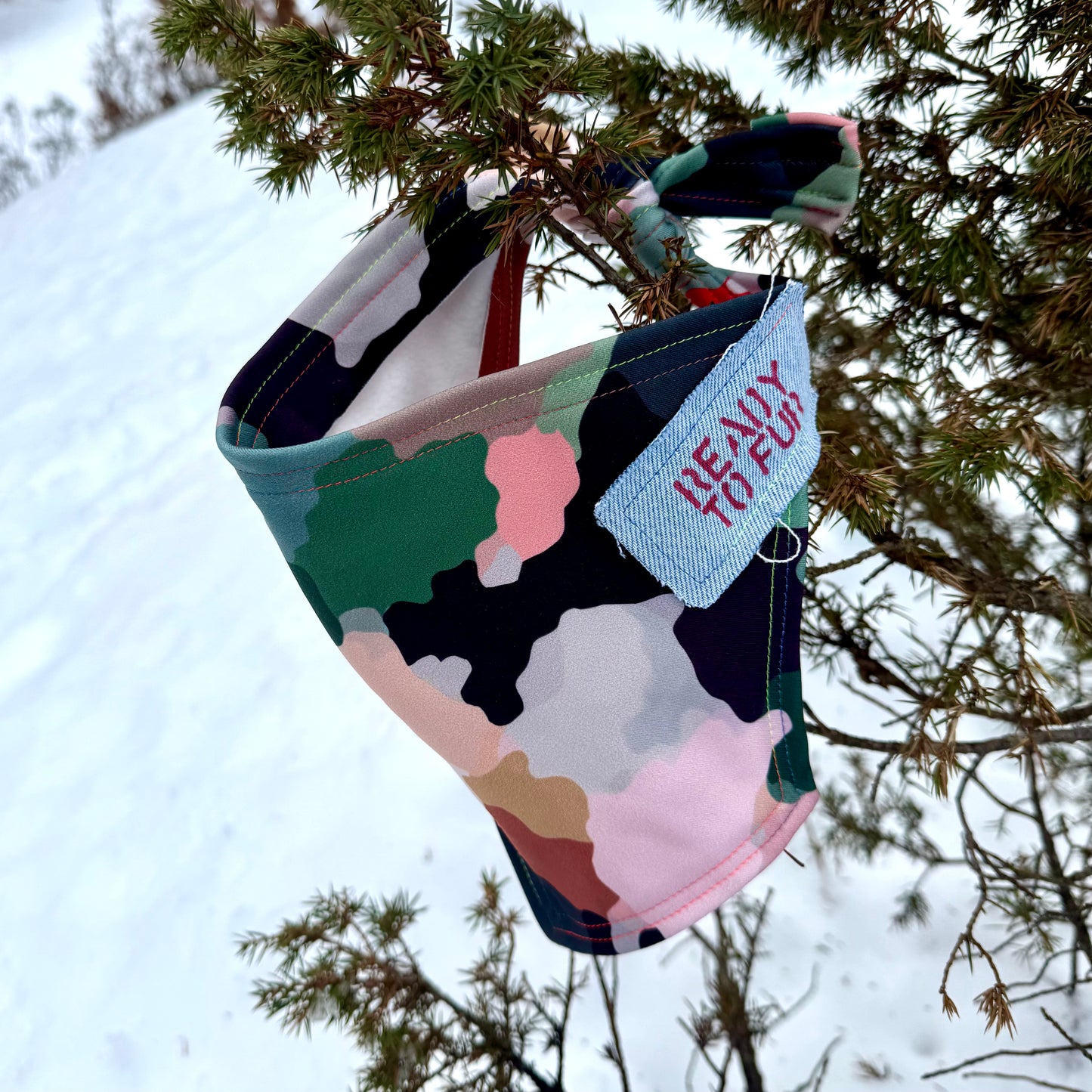 EXPLORER — Camo Dog Bandana Size M/L