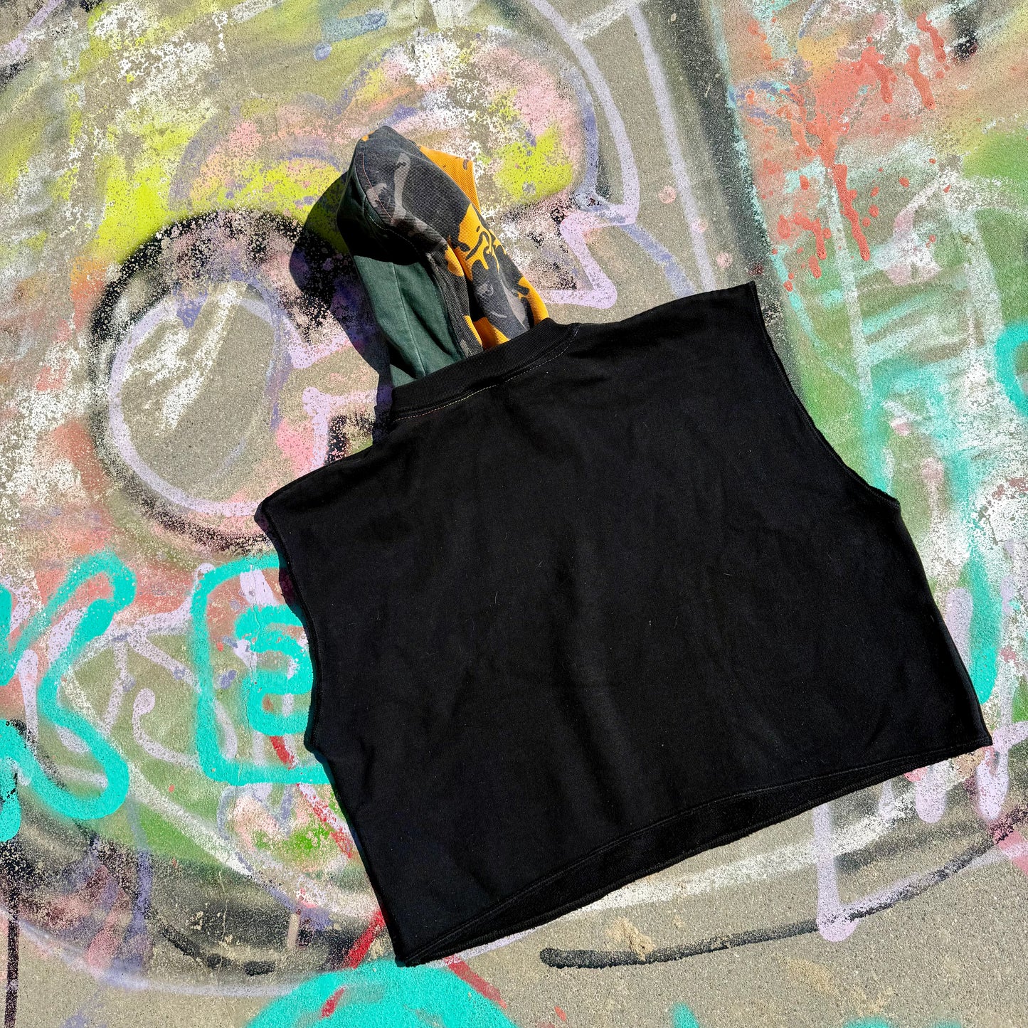 SNOOPY — Dog Hoodie Size M/L